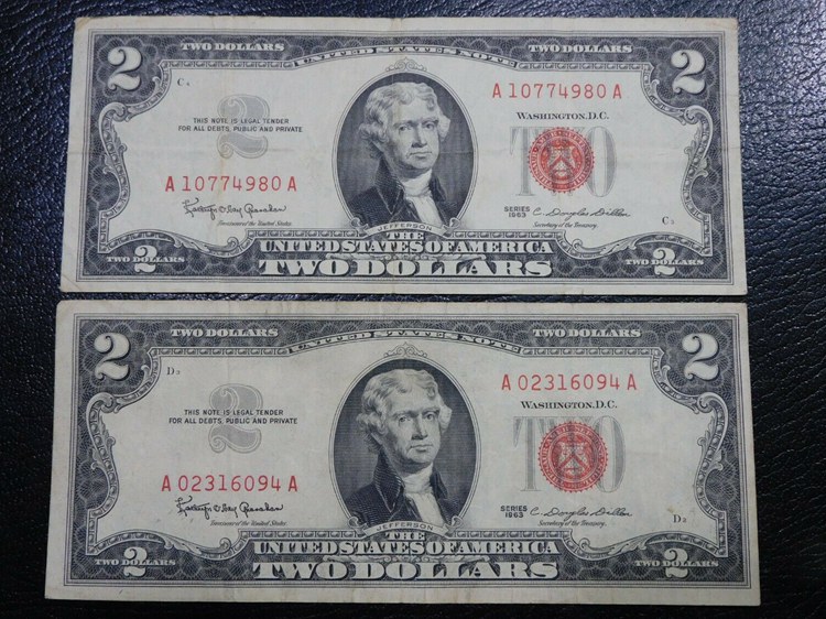 Details about   ✯Lot of 5 UNCIRCULATED Two Dollar Bills $2 10 UNCIRCULATED AND SEQUENTIAL 