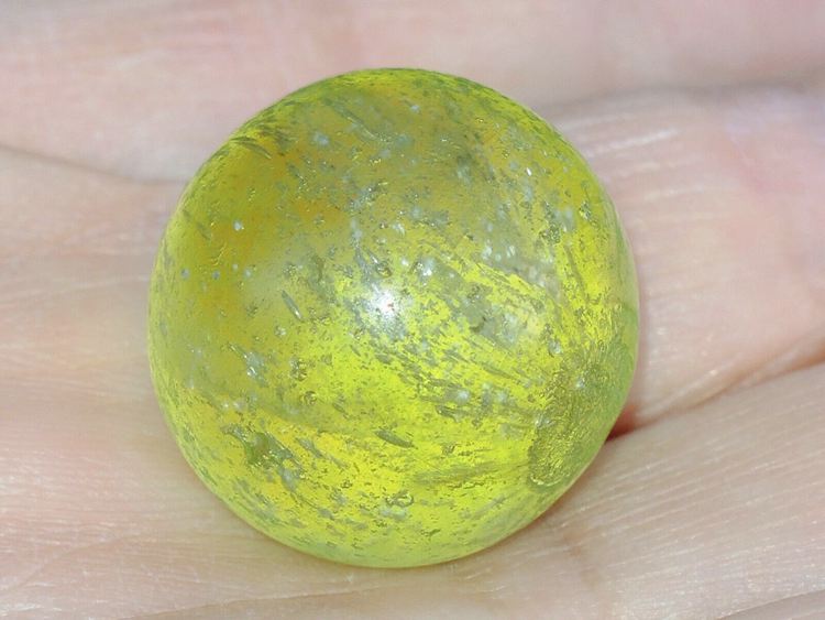 7. Yellow Mica Marble with Ghost Core Vintage Marble