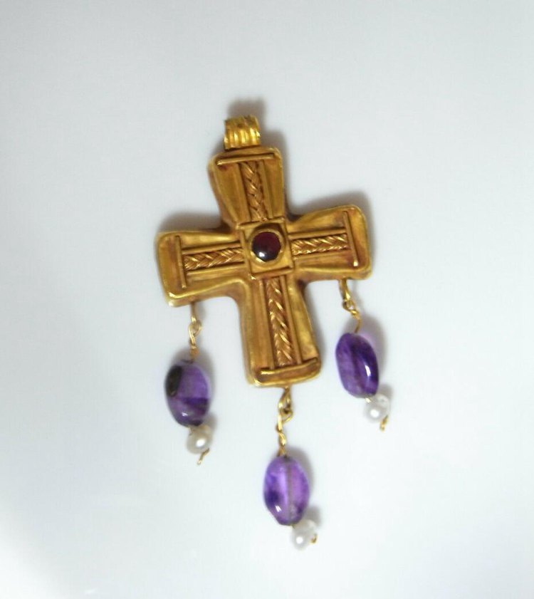 8. Byzantine Gold Cross Crucifix Pendant Medieval Jewelry Pre Georgian Antique 22K