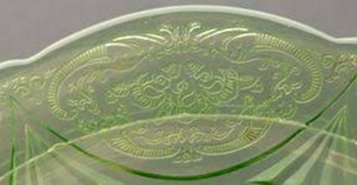 Royal Lace depression glass pattern