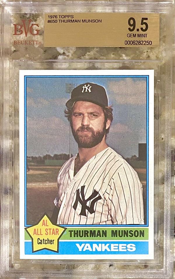 12. 1976 Topps Thurman Munson Baseball Card