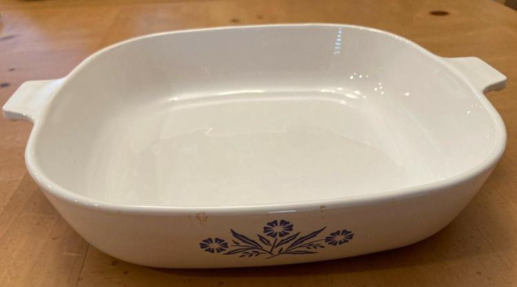 12.Vintage Corningware Blue Cornflower Casserole Bowl