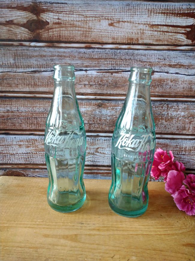 15. Set of Two Vintage Coca Cola Bottles