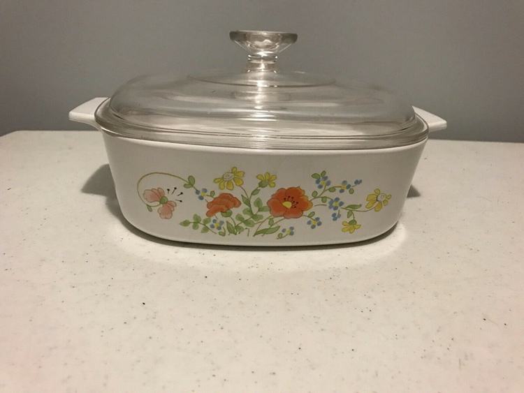 15. Vintage Corningware Wildflower Liter Square Casserole Dish
