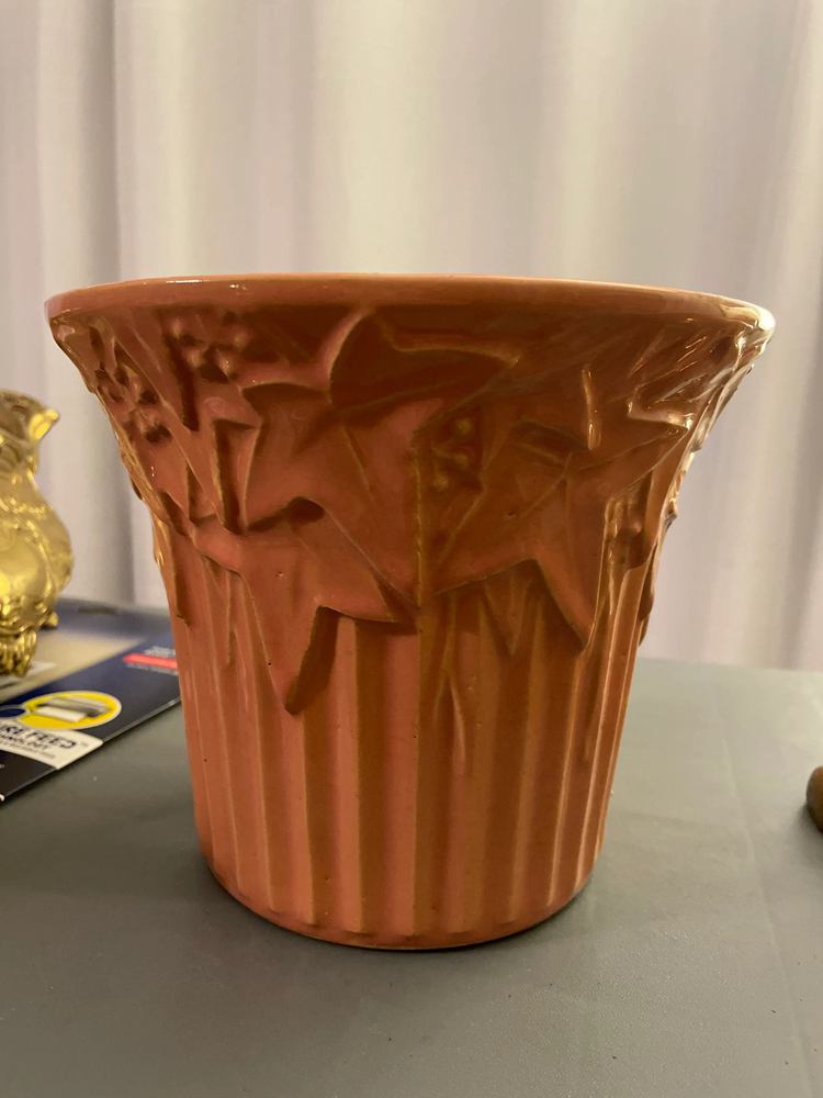 19. Mccoy Planter Flower Pot Maple Pink Glaze Ceramic Deco Planter