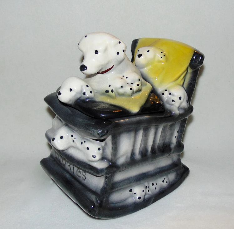 20. Mccoy Pottery 101 Dalmatians In A Rocking Chair