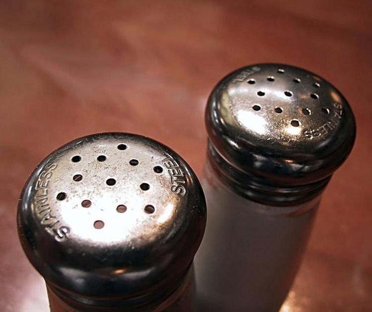 How To Identify Antique Salt And Pepper Shakers