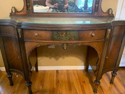 Beautiful antique vanity table with mirror and glass top