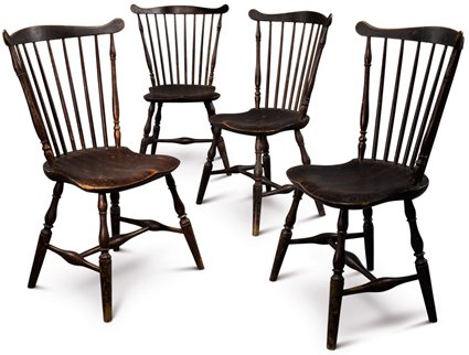 FINE AND RARE SET OF FOUR GRAIN-PAINTED EIGHT-SPINDLE FAN-BACK WINDSOR SIDE CHAIRS, ATTRIBUTED TO JAMES CHAPMAN TUTTLE, SALEM, MASSACHUSETTS, CIRCA 1795-1802
