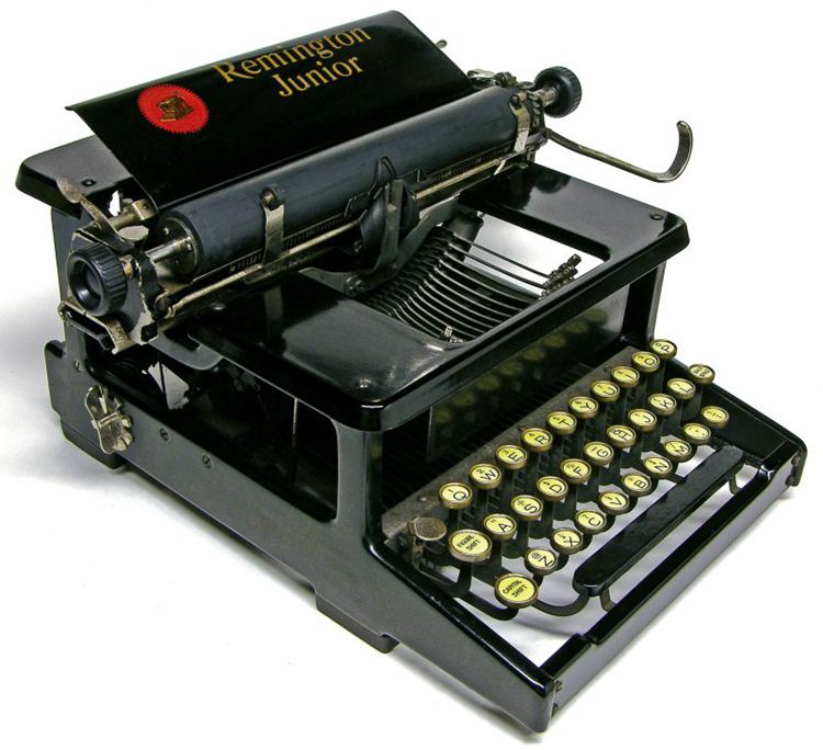 Remington Junior Portable Antique Typewriter
