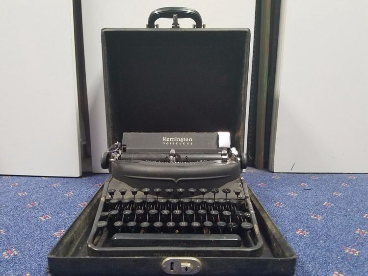 Remington Noiseless Portable Typewriter