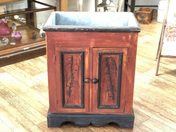Antique Dry Sink: What is a Dry Sink and How is it Used?