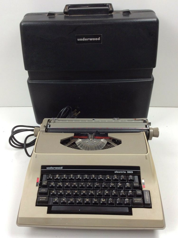 Vintage Underwood 565 Electric Typewriter