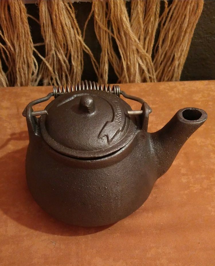 American Camper 小号铸铁茶壶