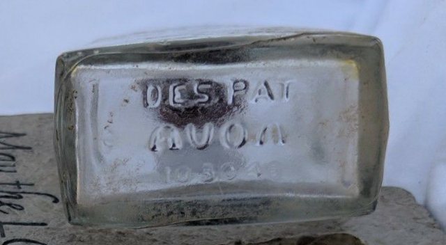 Antique Vintage 1920s Avon Bottle with lid, manufacturer's mark on bottom RARE