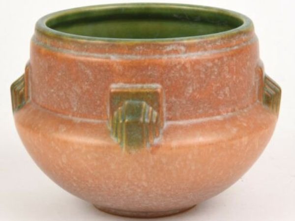 Identifying Roseville Pottery Patterns (Value & Price Guide)