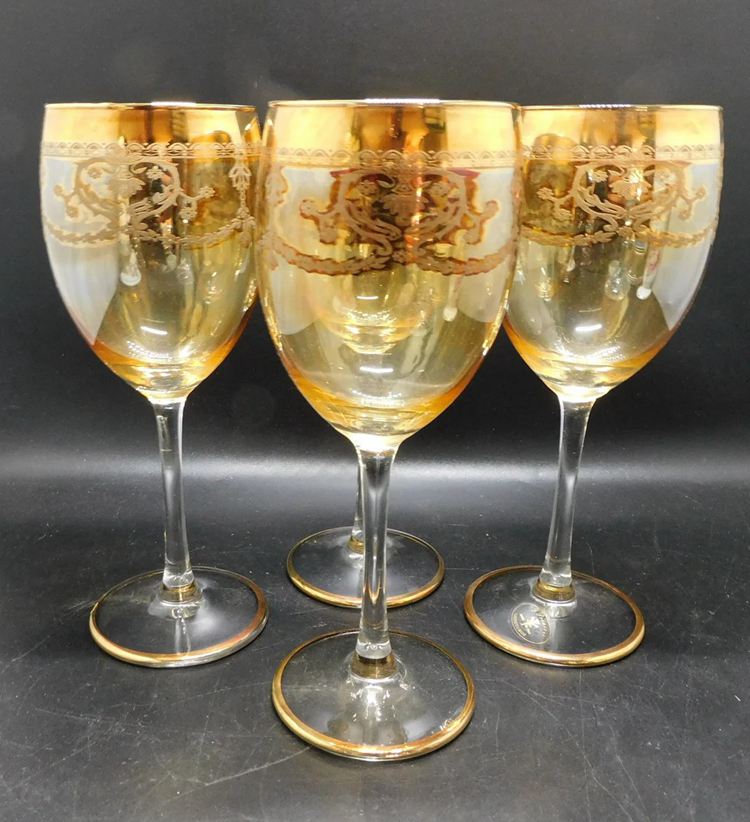 Elegant Vintage Modern Wine Glass