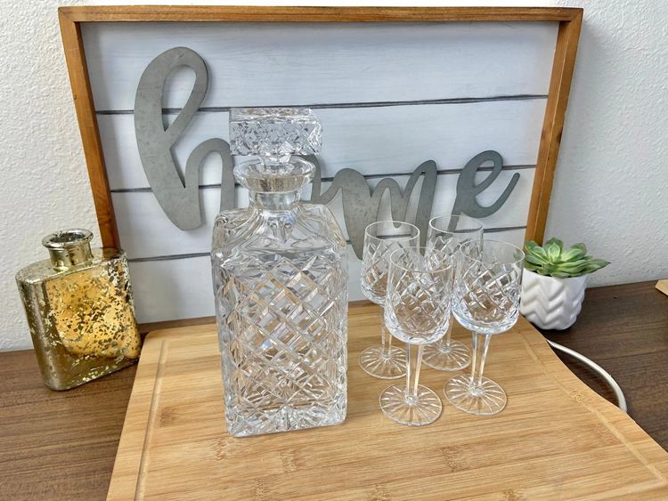 Heavy Crystal Whiskey Decanter