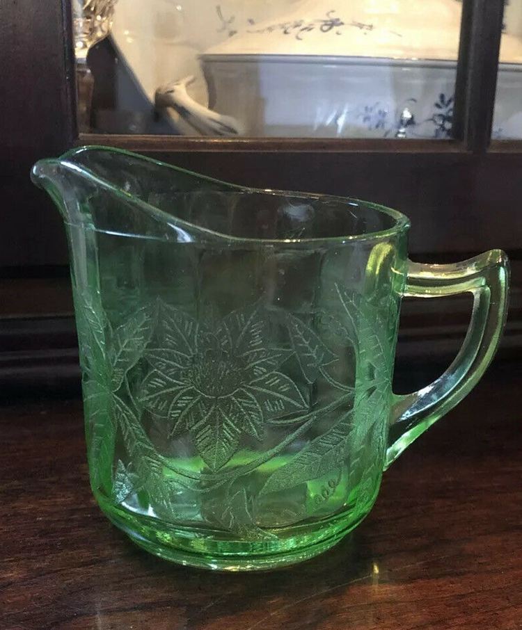 Vintage Green Depression Glass Floral Poinsettia Pattern