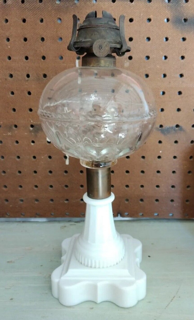 1870's Hobbs Oil Kerosene Lamp Sandwich Milk Glass Base Price