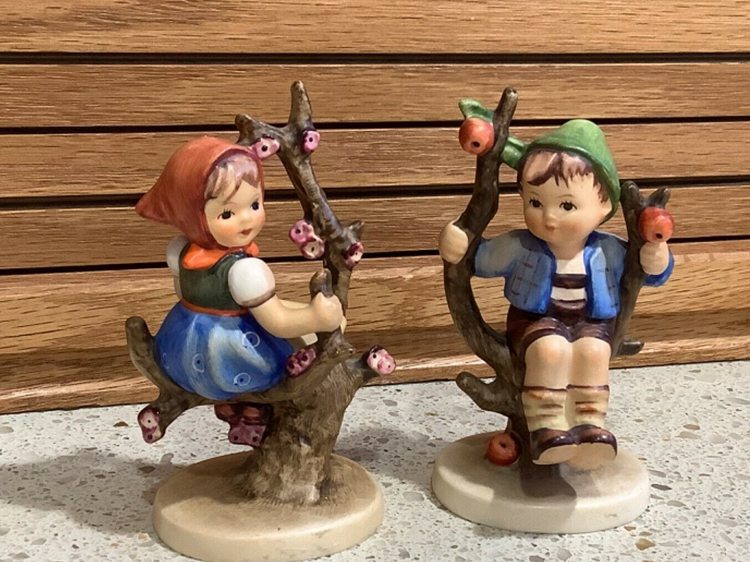 Apple Tree Girl and Apple Tree Boy (1960) sold for $22,425.00
