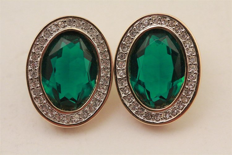 Vintage Daniel Swarovski Green Stud Earrings