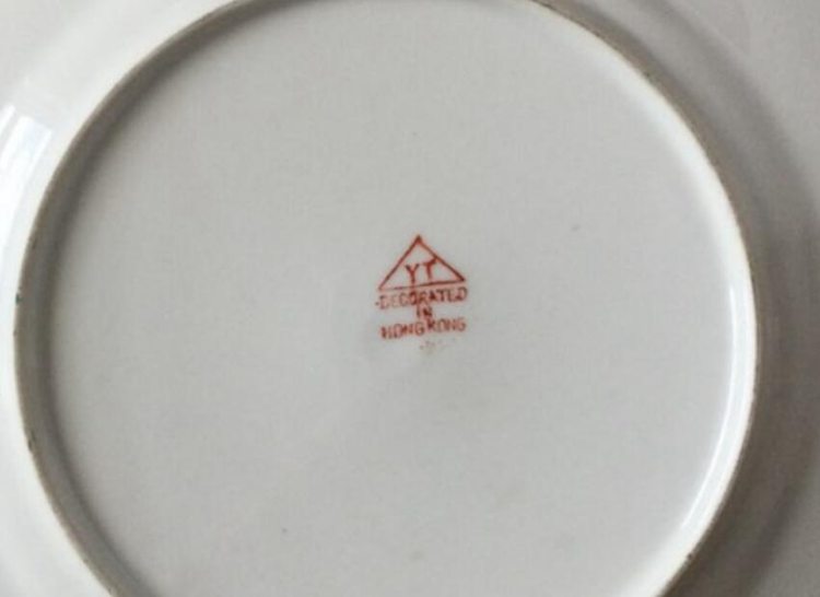 particular type of porcelain from the 1960s to the 1980s