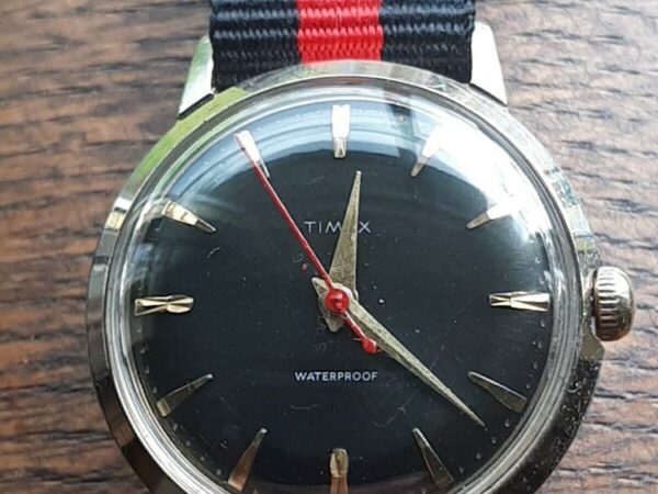 Vintage Timex Watch (Identification & Value Guide)