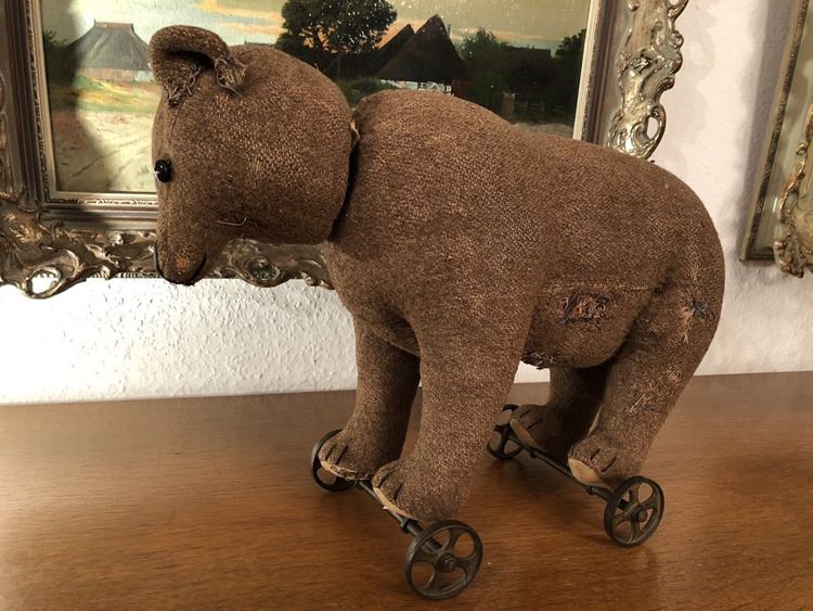 Ultra-rare Jugendstil Steiff Rolling Teddy Bear