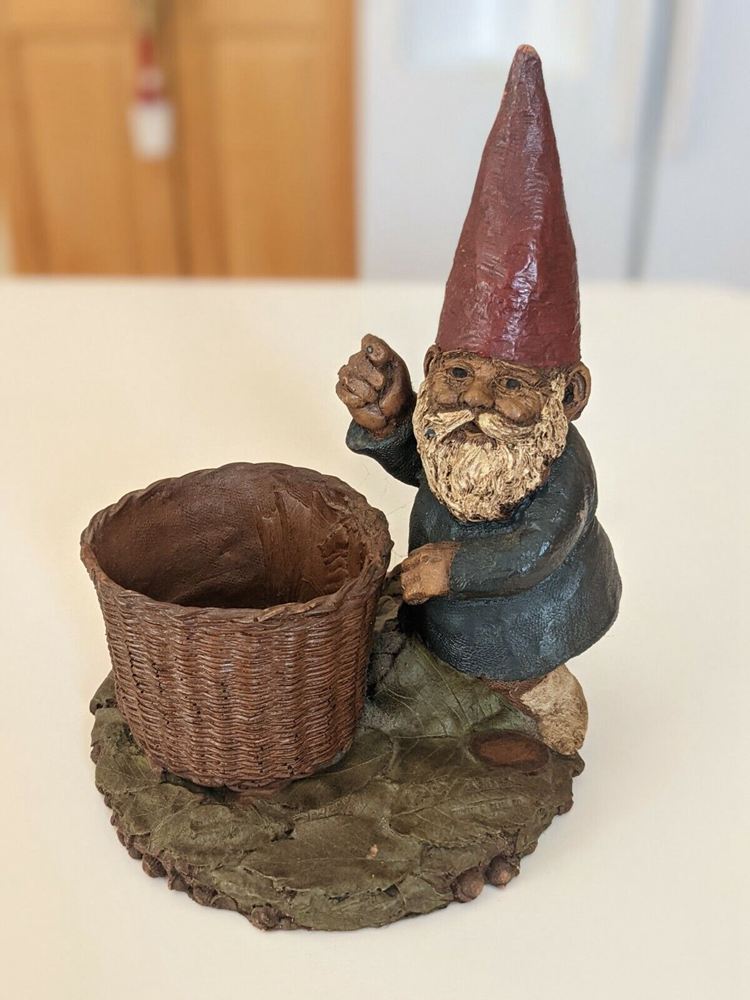 Early Signed Tom Clark Gnome Abner #12