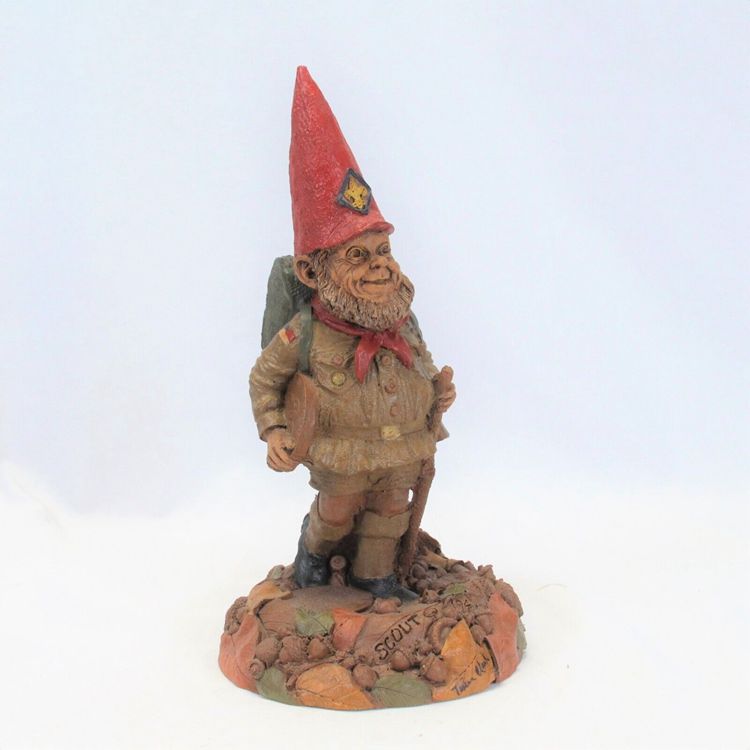 Tom Clark Gnome Sculpture Signed Hiker Scout #2026