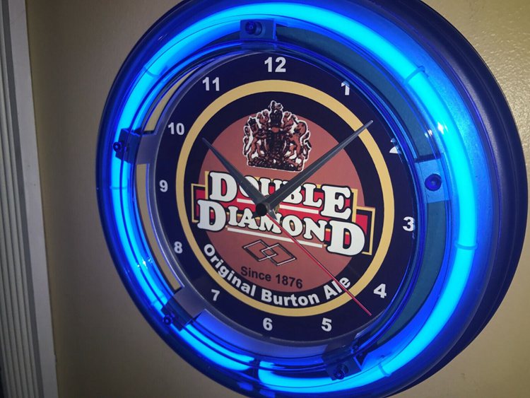 Double Diamond English Ale Beer Bar Man Cave Neon Clock Advertising Sign