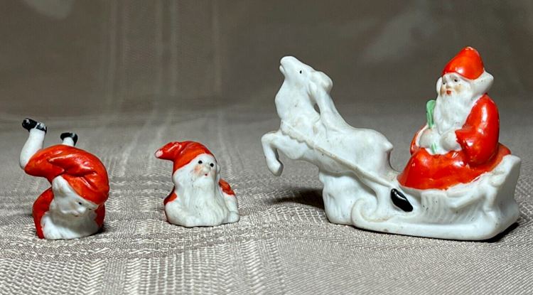 Santa Reindeer & Two Elves Snowbabies