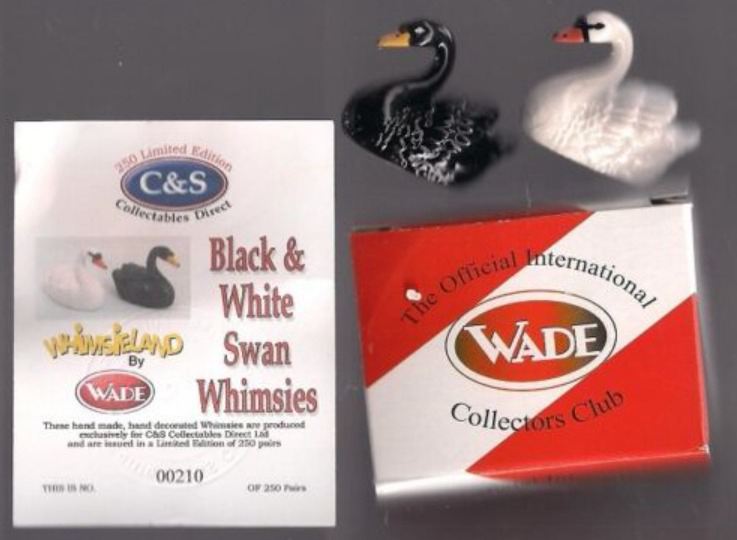 Wade Black and White Swan Set