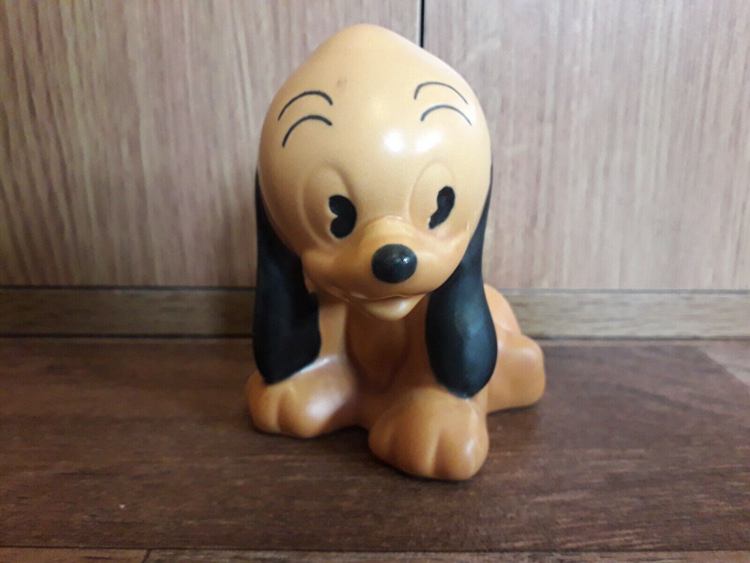 Wadeheath Disney Pluto’s Pup Figurine